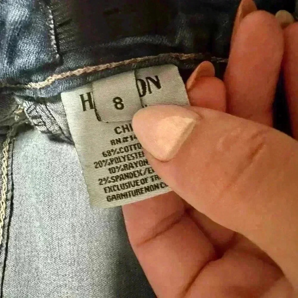 250. Hudson Skinny Jeans Distressed Ripped Girls Size 8 Dark Wash Straight - Picture 6 of 7